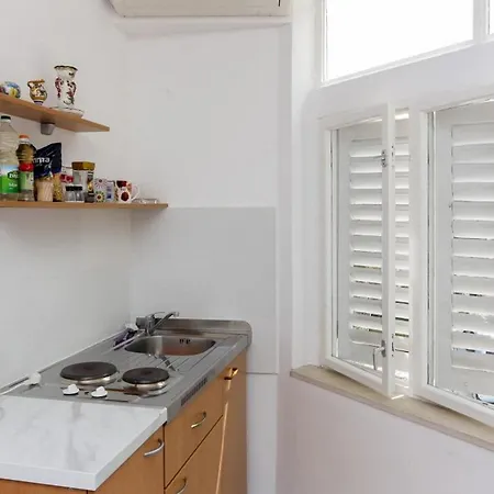 Sisic - One Bedroom With Terrace * Dubrownik